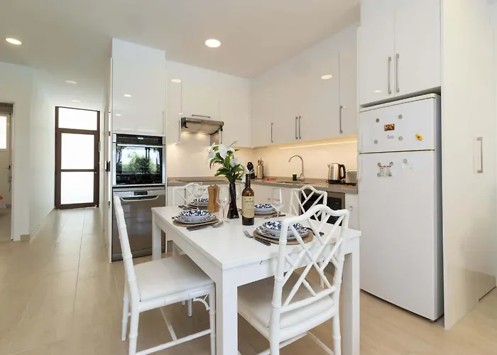 Apartament Santa Amalia 1 - Three Bed