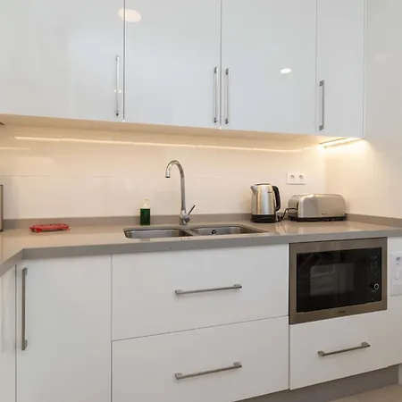Santa Amalia 1 - Three Bed Los Cristianos (Tenerife)