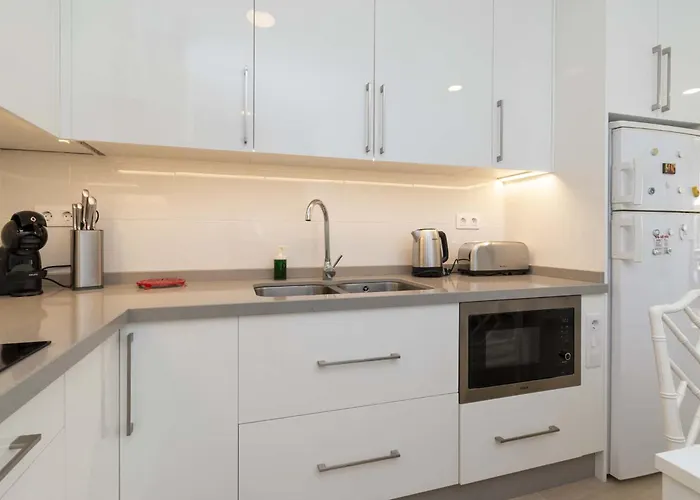 Santa Amalia 1 - Three Bed Los Cristianos (Tenerife)