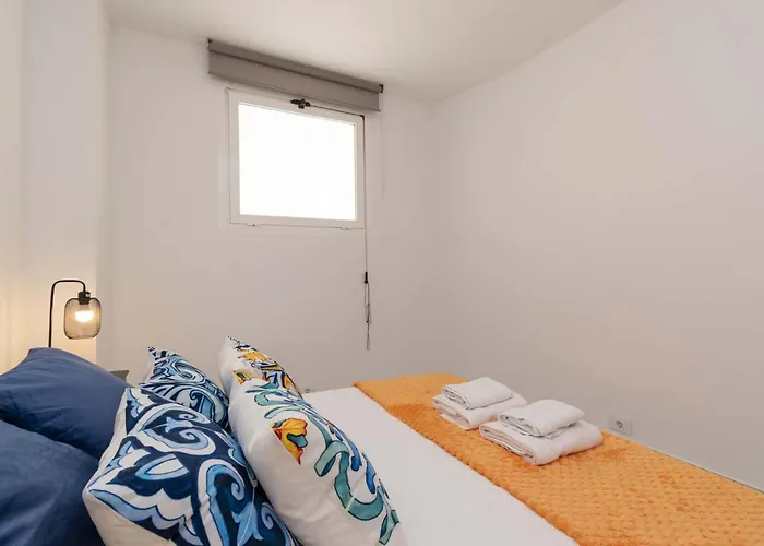 Apartamento Santa Amalia 1 - Three Bed